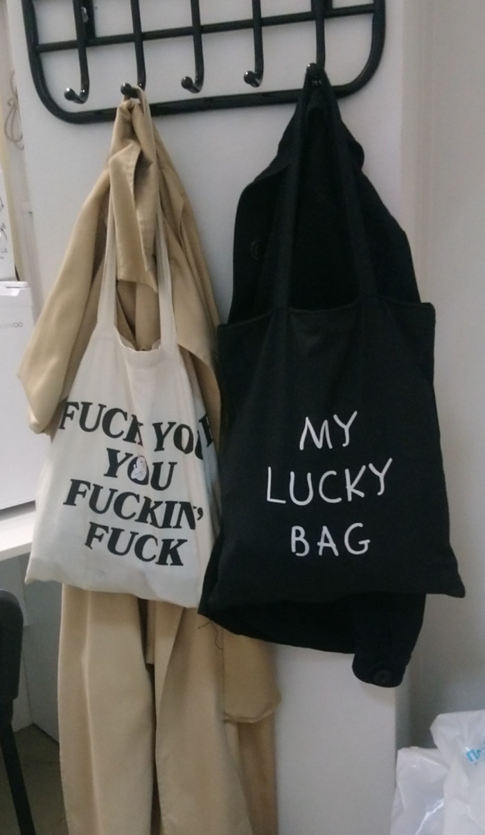 ���-�� �� ������