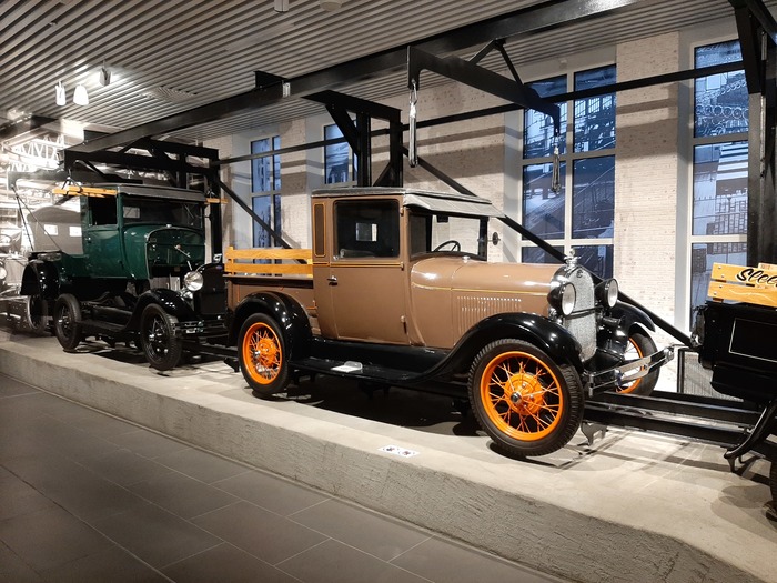 Музей автомобильной техники 20 век Музей, Ретроавтомобиль, Экскурсия, Верхняя Пышма, Длиннопост Музей автомобильной техники 20 век Музей, Ретроавтомобиль, Экскурсия, Верхняя Пышма, Длиннопост