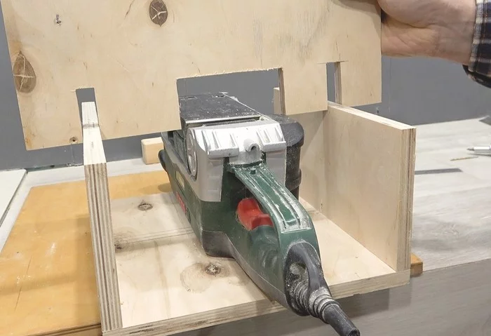 Do-it-yourself sanding box with an inclined tabletop, made from a hand-held sanding machine - My, With your own hands, Longpost, Master Class, Workshop, Carpentry workshop, Video blog, Needlework with process, Video
