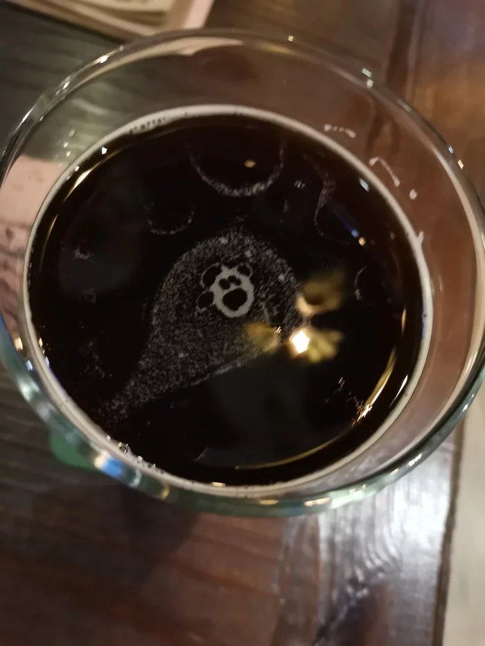 They brought me a pint of beer one day - My, Beer, Coincidence, Stout, Pareidolia