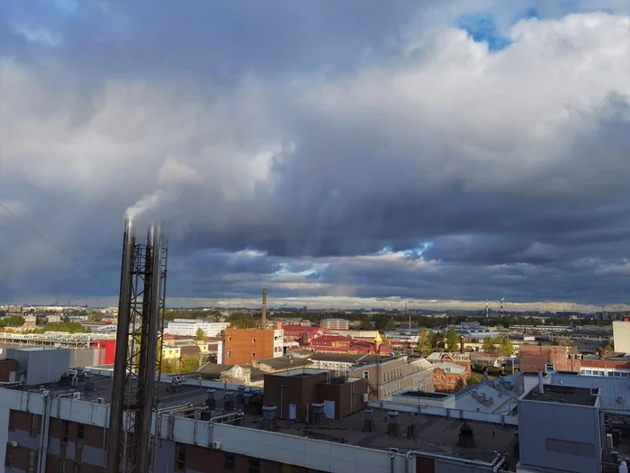 Is the War of the Worlds beginning? - My, Atmospheric phenomenon, Air, Clouds, Unknown crap, Video, Longpost