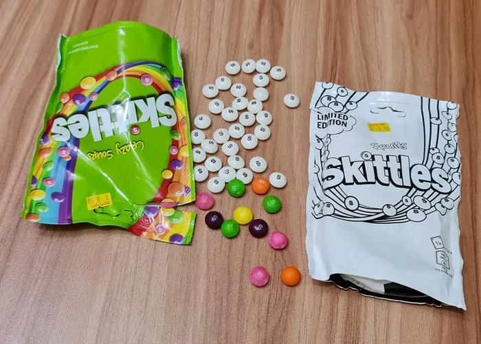 Необычные конфетки - Моё, Конфеты, Необычное, Сладкие, Skittles, Белый