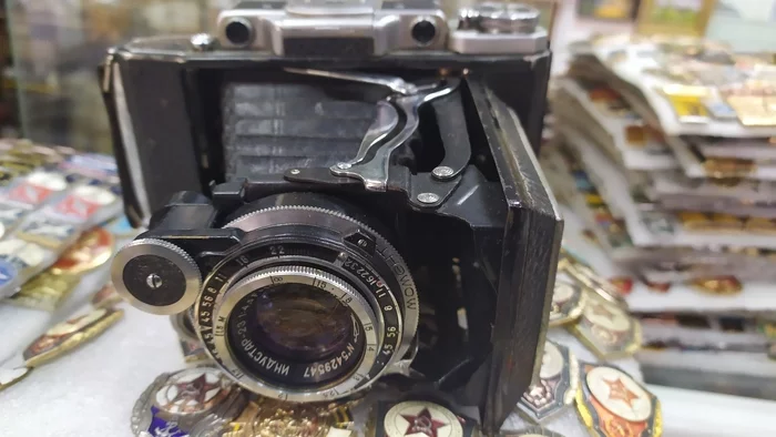 People brought interesting things to the antique store - Camera, The photo, the USSR, Retro, Nostalgia, Technics, Story, Score, Film, camera roll, The film did not die, Longpost