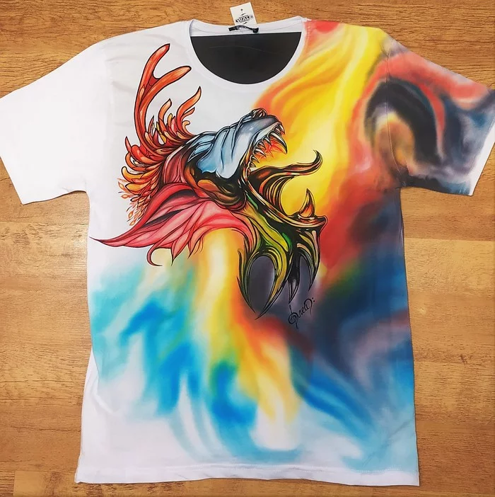 Painting clothes (T-shirt) - My, Painting on fabric, Handmade, T-shirt, Drawing, Art, a lion, Images, Longpost