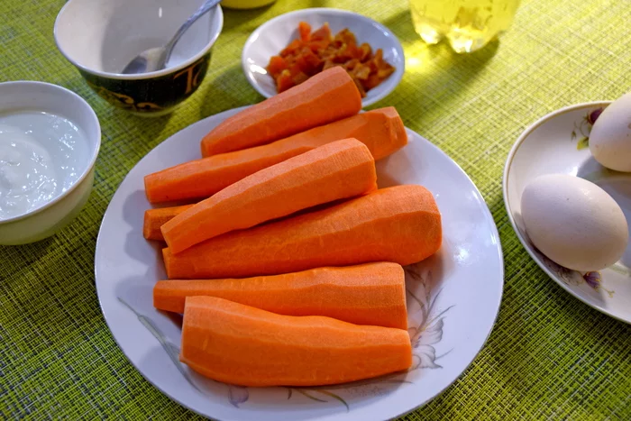 Carrot cake with dried apricots - tasty and healthy - My, Cooking, Recipe, Carrot, Dried apricots, Gingerbread, Kitchen, Video, Longpost