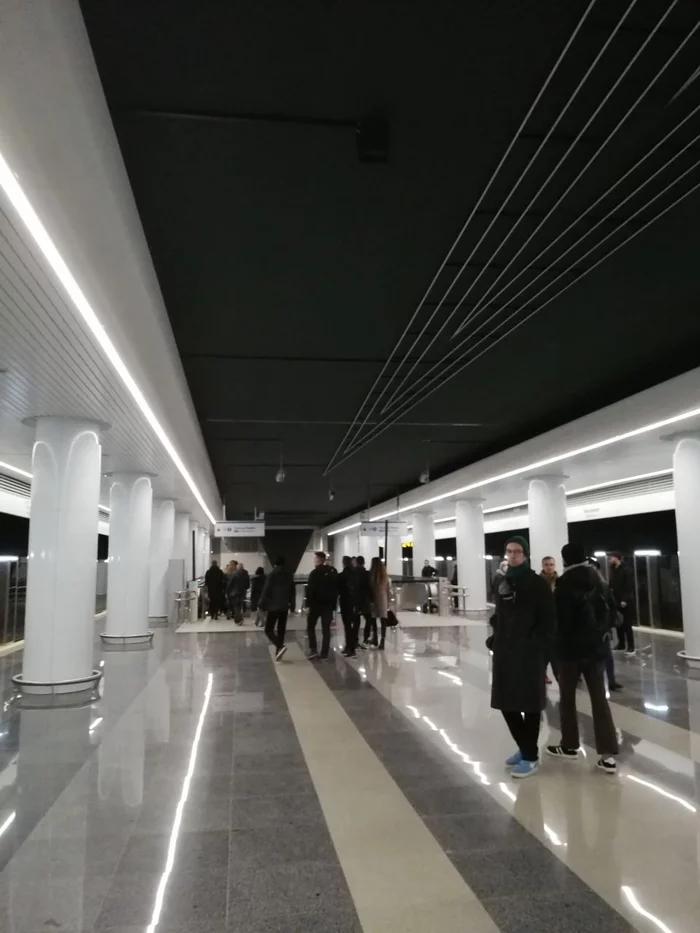 There are also problems with LEDs - Minsk, Metro, Jamb