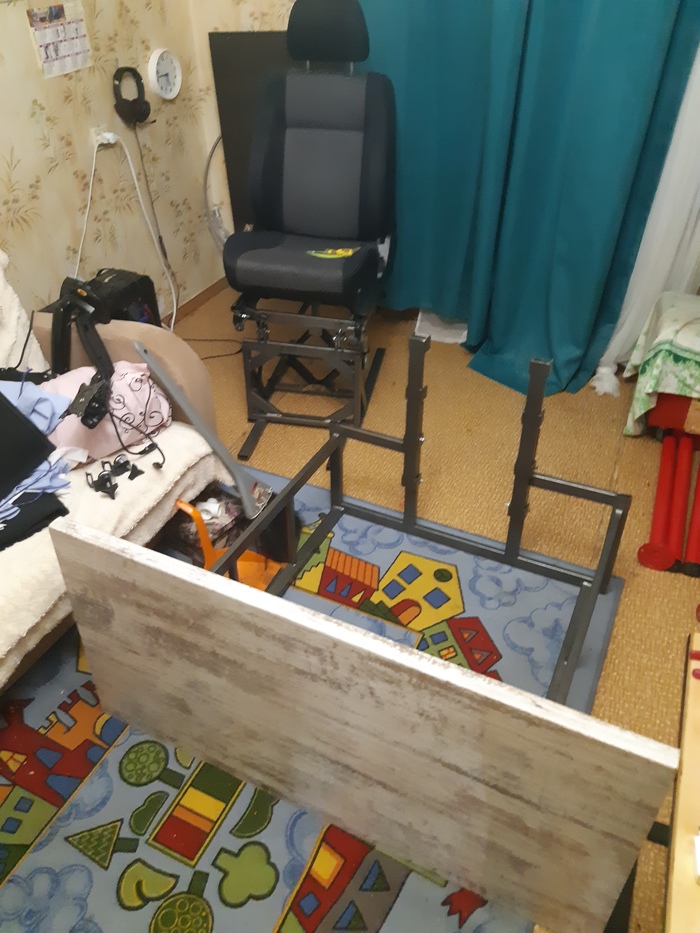 Как сделать крутящееся кресло