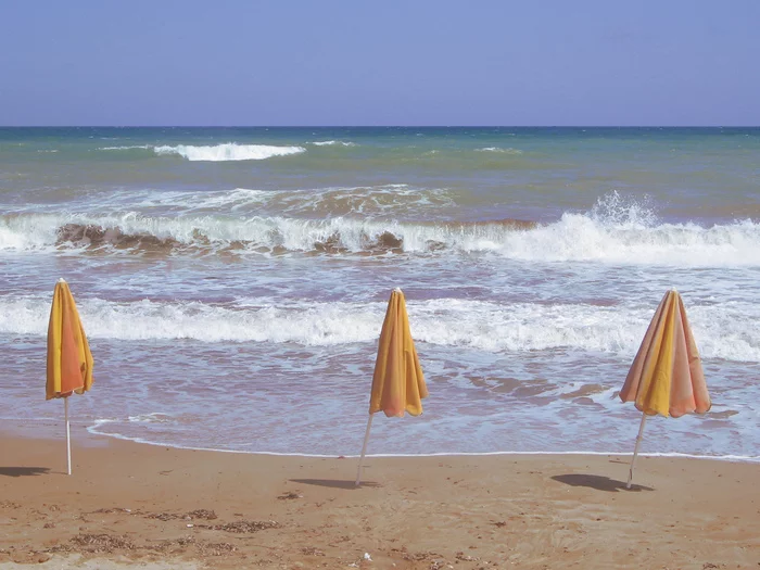 Origin of symmetry - My, The photo, Sea, Parasol