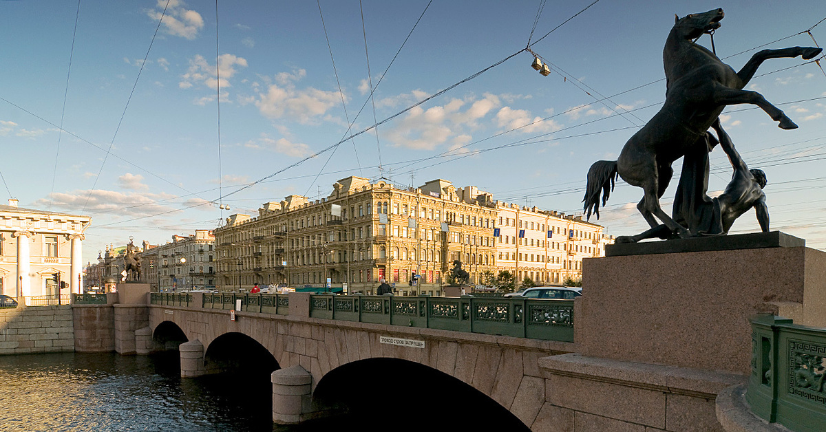 Пр петербурга. Аничкин мост в Санкт-Петербурге. Невский проспект Санкт-Петербург Аничков мост. Река Фонтанка Аничков мост. Аничков мост Питер.