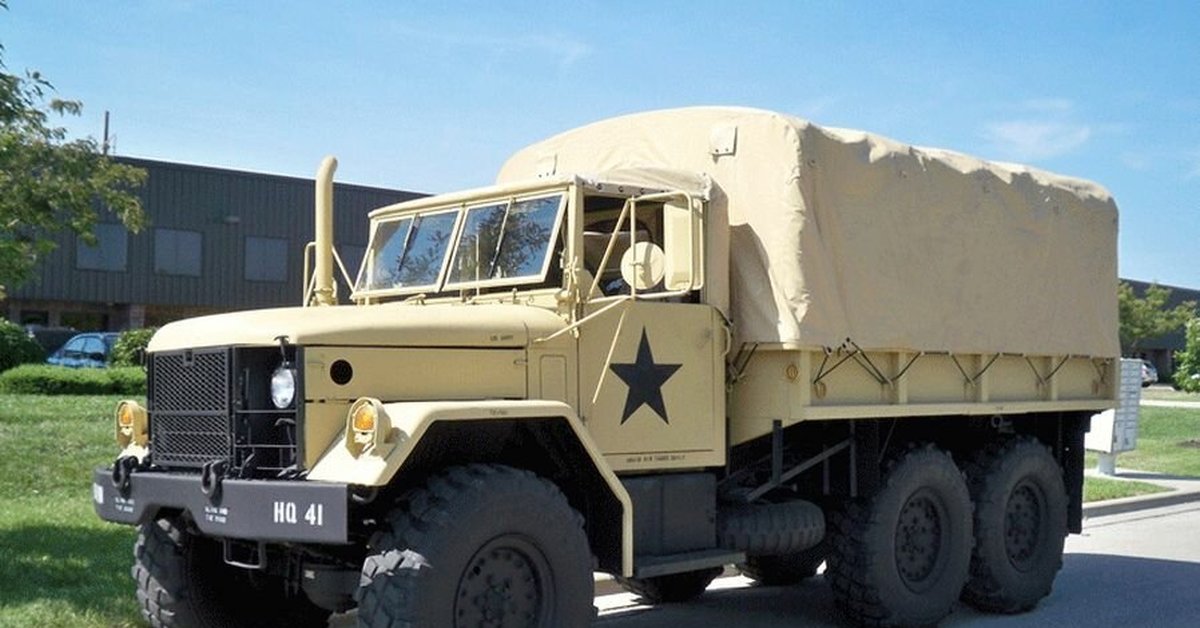 Армейский грузовик США м35. М 35 грузовик. M35 военный грузовик. Американский военный грузовик м952а2.