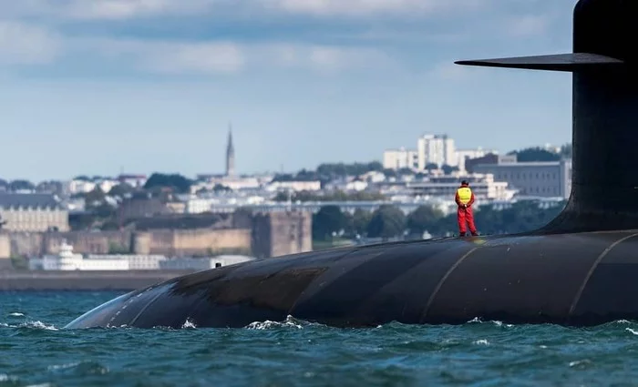 Ships came into our harbor - France, Brittany, Submarine, Port, Water area, The photo, Submarine, Navy