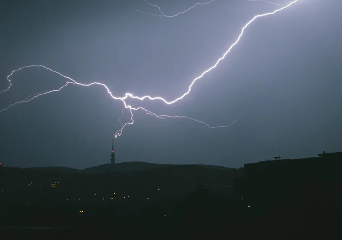 Summer thunderstorm - My, The photo, Bratislava, Thunderstorm, Fujifilm