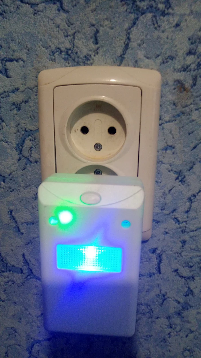 What to do if you screw a screw into the wiring - My, Repair, With your own hands, Buried wiring, Electrician, Longpost