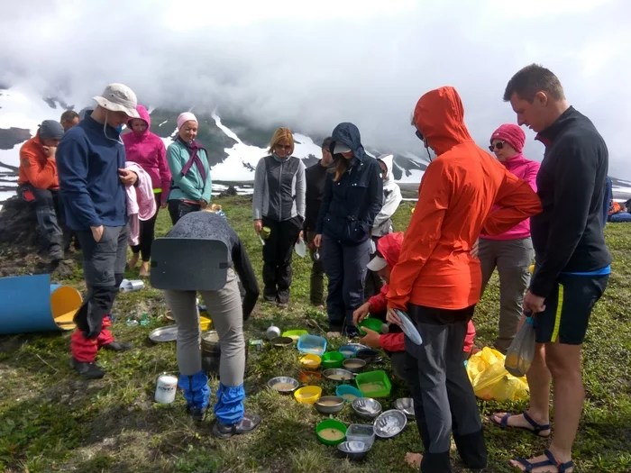 Kamchatka 2018. Day 4. Transition to Mutnovsky and Tetris - My, Travels, Kamchatka, The mountains, Volcanoes of Kamchatka, Volcano, Burned out, Hike, Tracking, The Bears, Adventures, Mat, Longpost, Mutnovsky Volcano