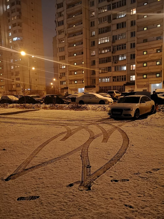Parking with love - Parking, Car, Heart, Snow, Track