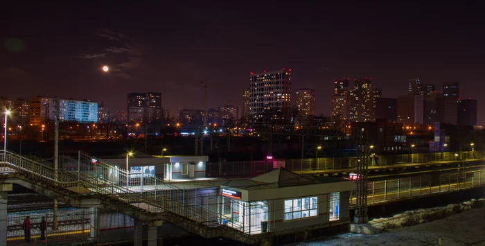 Night station - My, The photo, Night, Station, moon, Railway