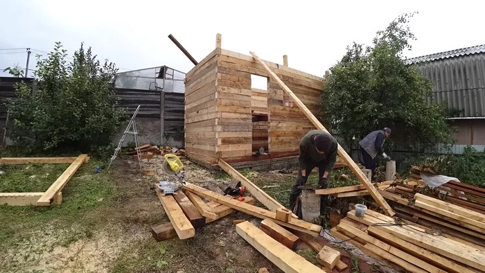 We are building a bath. - My, Building, Repair, With your own hands, Bath, Sauna, Design, Log house, Beams, Video, Longpost, , Frame house, Frame, Shed, Roof, Roof