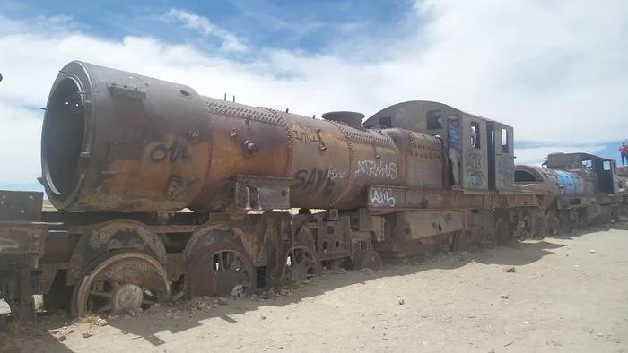 Latin American checkmark - Uyuni: cemetery of steam locomotives (03.12.2019) - My, Tourism, Travels, South America, Longpost, Series Latin American Tick 20192020