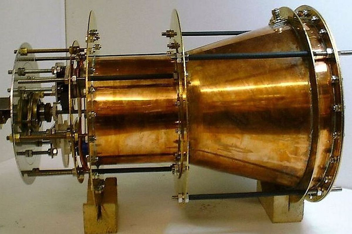   :  EmDrive ,  , , , , NASA, 