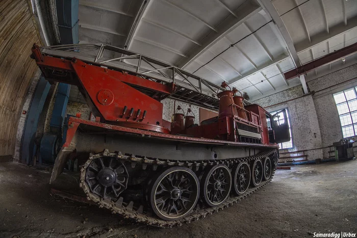 How the ATS-59G military tractor became a fire engine - My, Samara, Urbanphoto, Urbanism, Urbanfact, Military equipment, Firefighting equipment, Tractor, Abandoned, Military history, Страшные истории, Special equipment, Find, Longpost