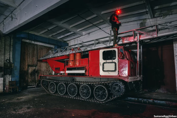 How the ATS-59G military tractor became a fire engine - My, Samara, Urbanphoto, Urbanism, Urbanfact, Military equipment, Firefighting equipment, Tractor, Abandoned, Military history, Страшные истории, Special equipment, Find, Longpost