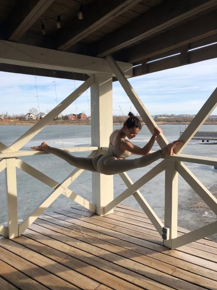 Lost in textures - My, Stretching, Leg-split