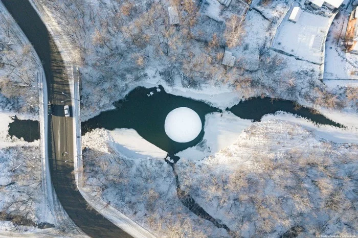 Ice carousel - Tomsk, Winter, Ice, Interesting, Video, Longpost