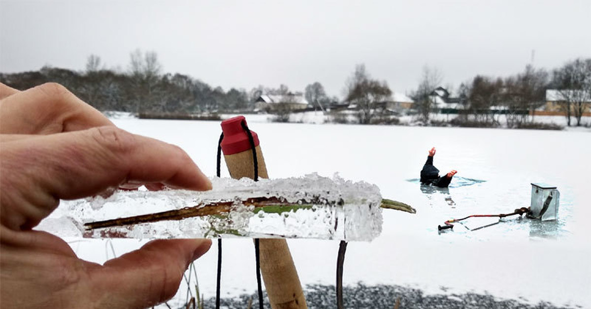 Первый лед текст. Зимняя рыбалка. Зимняя рыбалка на льду. Первый лед. Домик для рыбалки на льду.