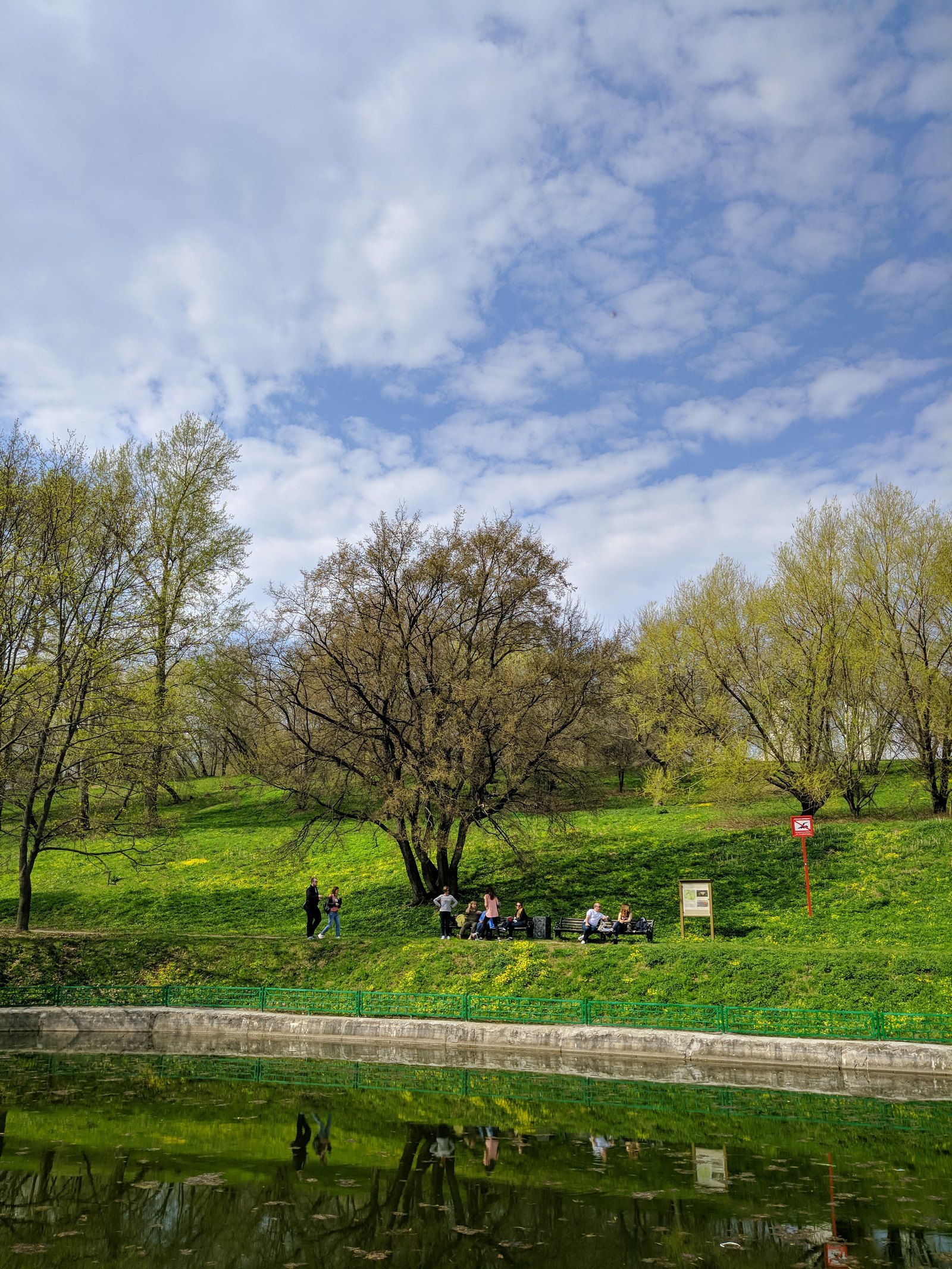 Walk in Kolomenskoye - My, Spring, Kolomenskoe, Mobile photography, Moscow, LG G6, Longpost