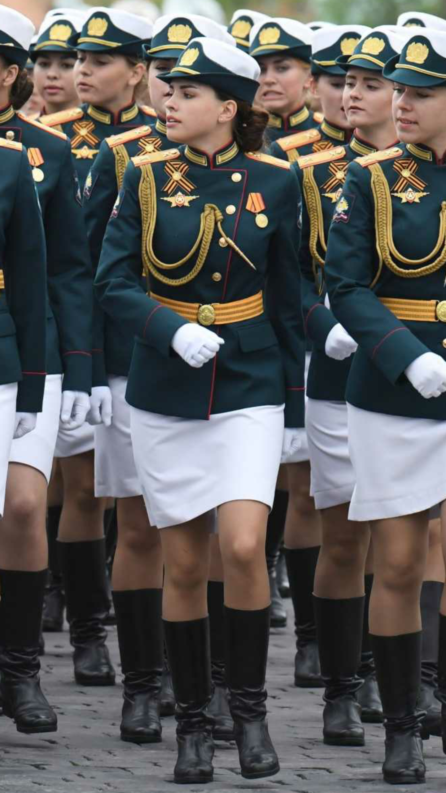 Parade in St. Petersburg. - Saint Petersburg, Parade, beauty, Casus