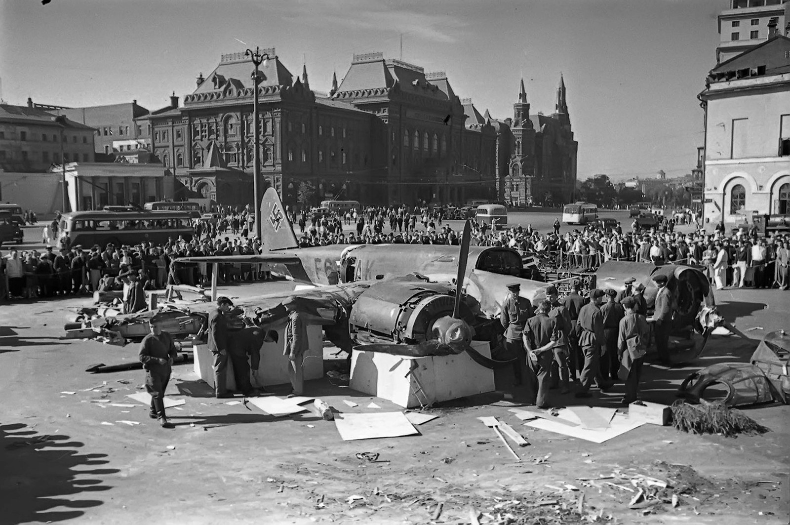 Как жили москвичи во время Великой Отечественной
 - Москва, СССР, Великая Отечественная война, Длиннопост