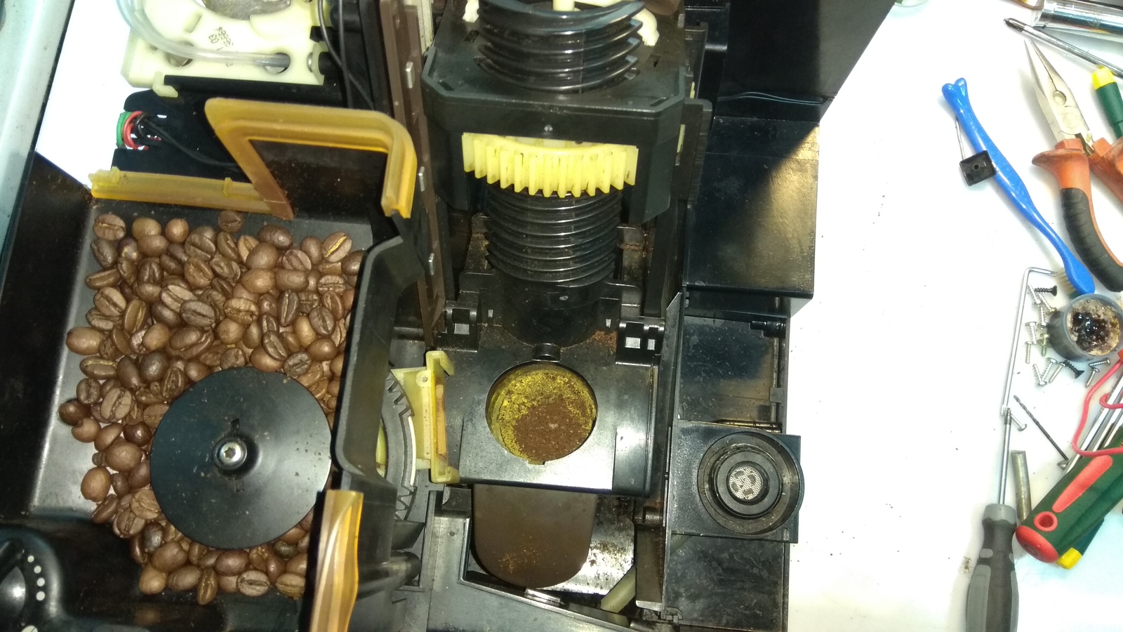 A selection of malfunctions of coffee machines. - My, Repair of equipment, Coffee machine, Longpost