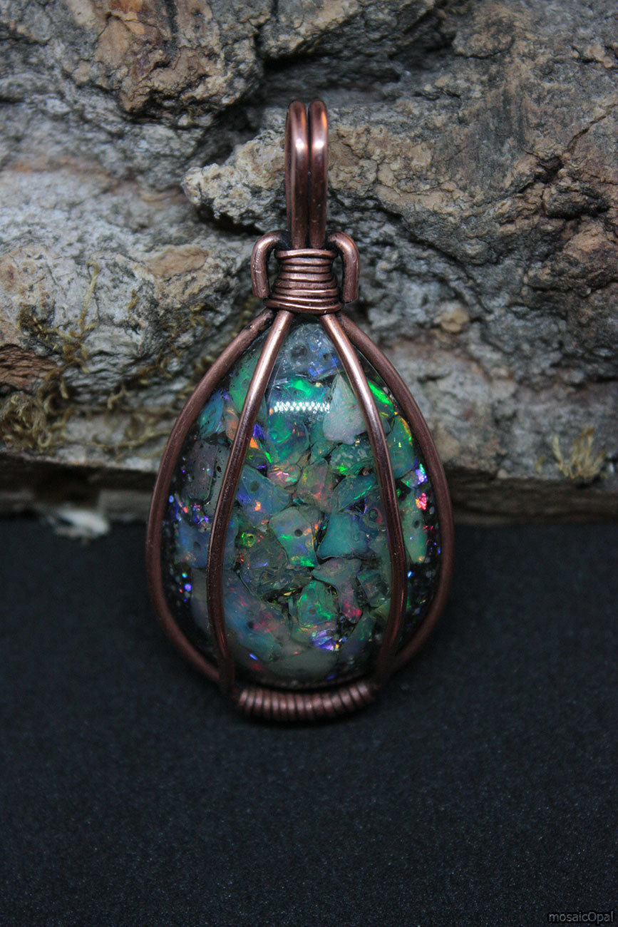 Pendant with natural opals in copper wire (double post) - My, Needlework without process, Opal, Epoxy resin, Wire wrap, Bijouterie, Jewelry, Opal, Gems, Longpost