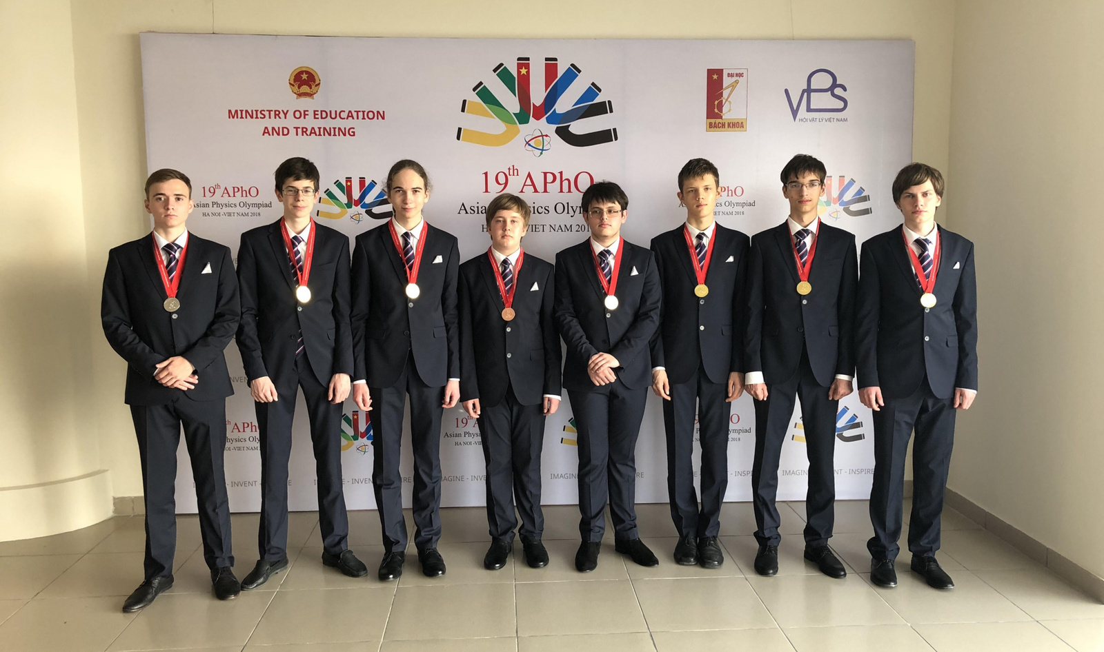 Russian schoolchildren win six gold medals at the Asian Physics Olympiad - Russia, Olympiad, Victory, Physics, Medals, Pupils, Asia, Congratulation, Longpost