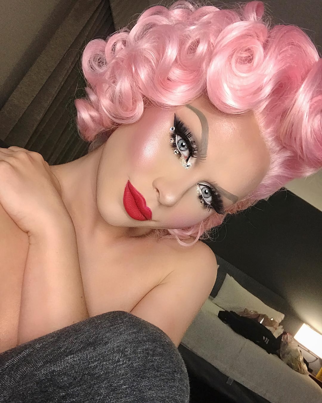 Farrah Moan
 - NSFW, , Its a trap!, Crossdressing, Transvestites, Drag Queen, GIF, Longpost