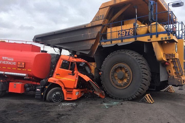 Well I'm a girl - Woman driving, Kamaz, BelAZ