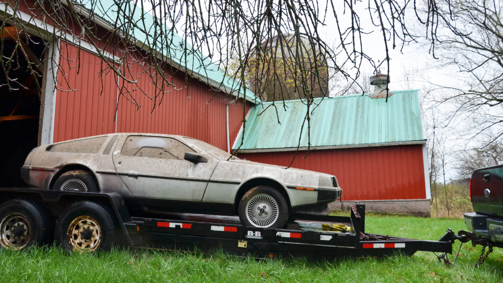 DeLorean DMC-12 провел в сарае 35 лет! - Delorean, Barnfind, Сарай, Находка, Не делориан, Назад в будущее, Классика, Длиннопост, Назад в будущее (фильм)