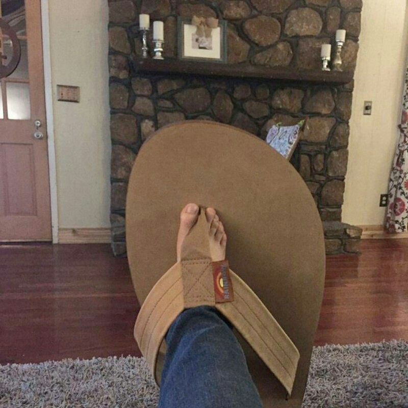 I bought slippers online - Slippers, I bought, The size