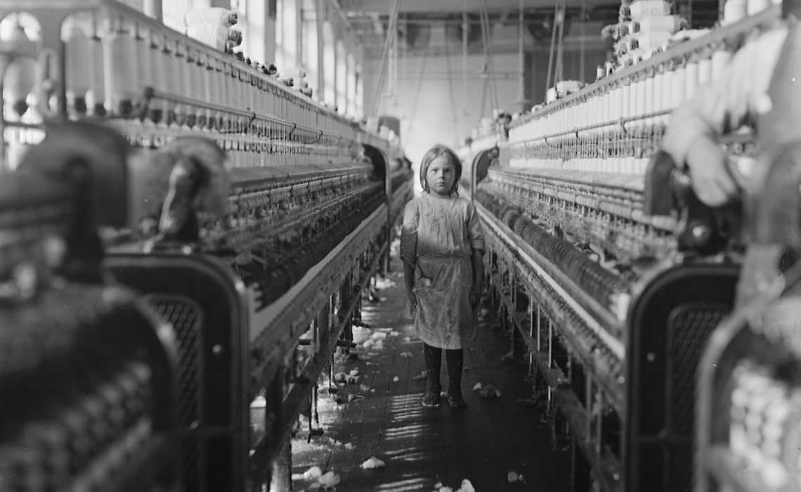 Stolen childhood - Black and white photo, Child labour, Girl