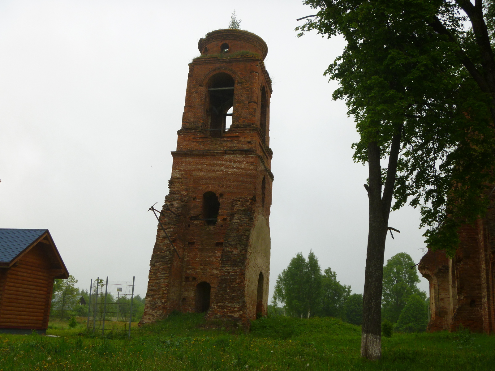 Remains of the church - My, Longpost, , Ruins, Kaluga region, Church, Ruin