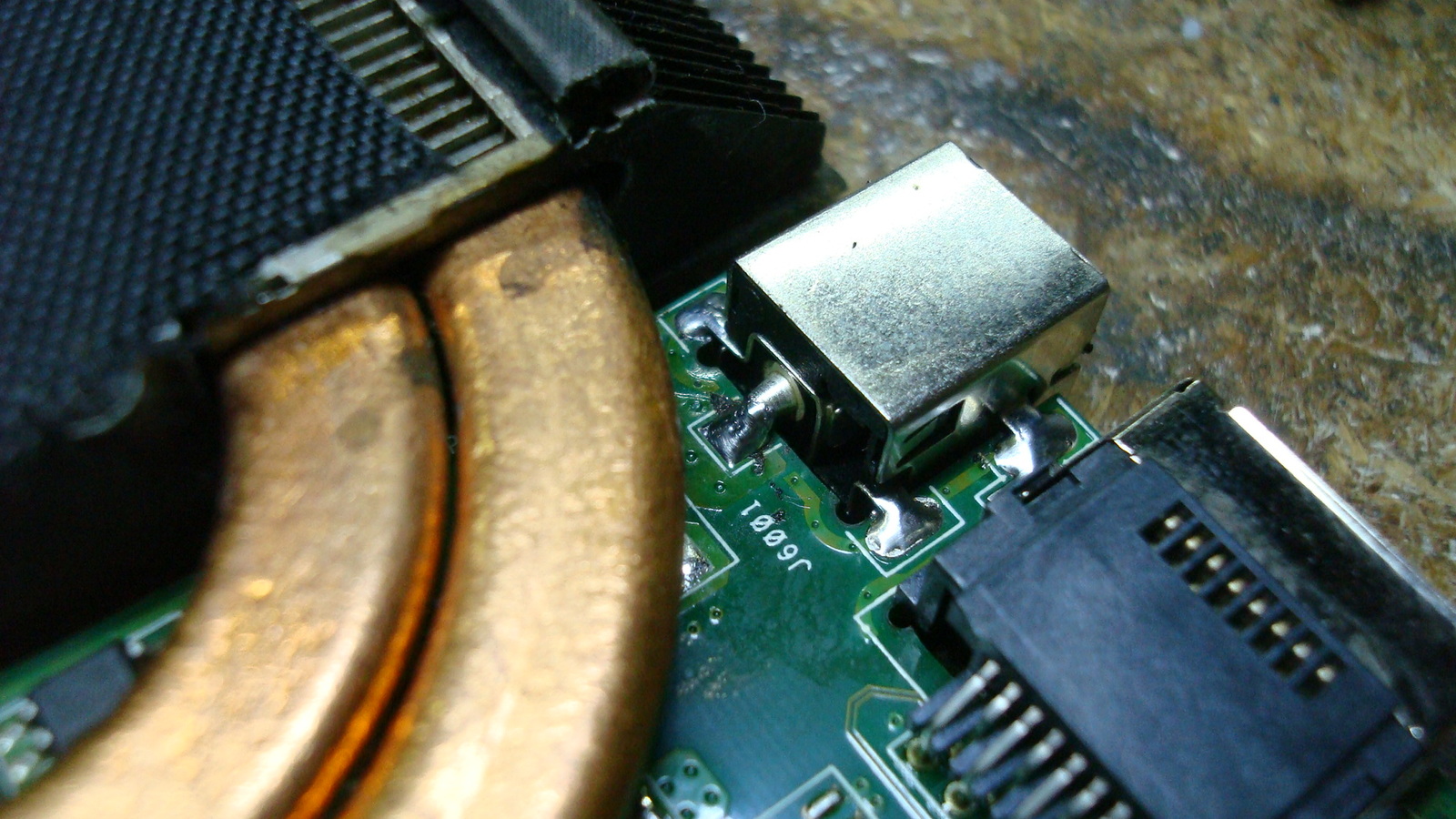 The picture is lousy, what should I do? - My, , Repair of equipment, Cherkasy, Matrix failure, Video, Longpost, Asus