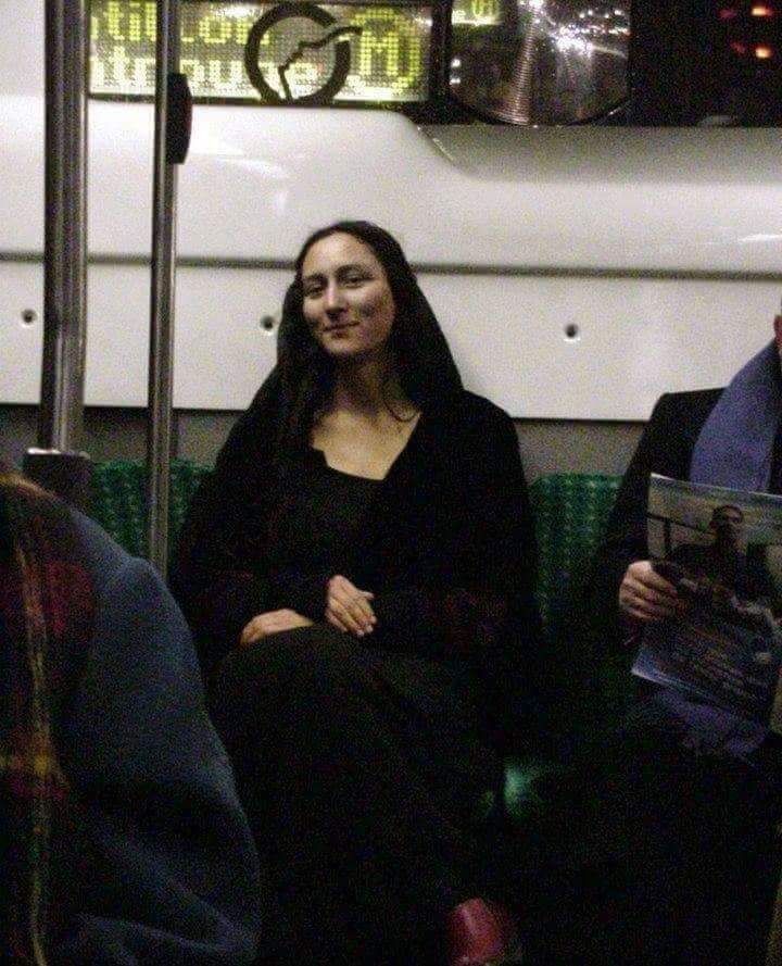 Unexpected meeting - Metro, Mona lisa, Cosplay