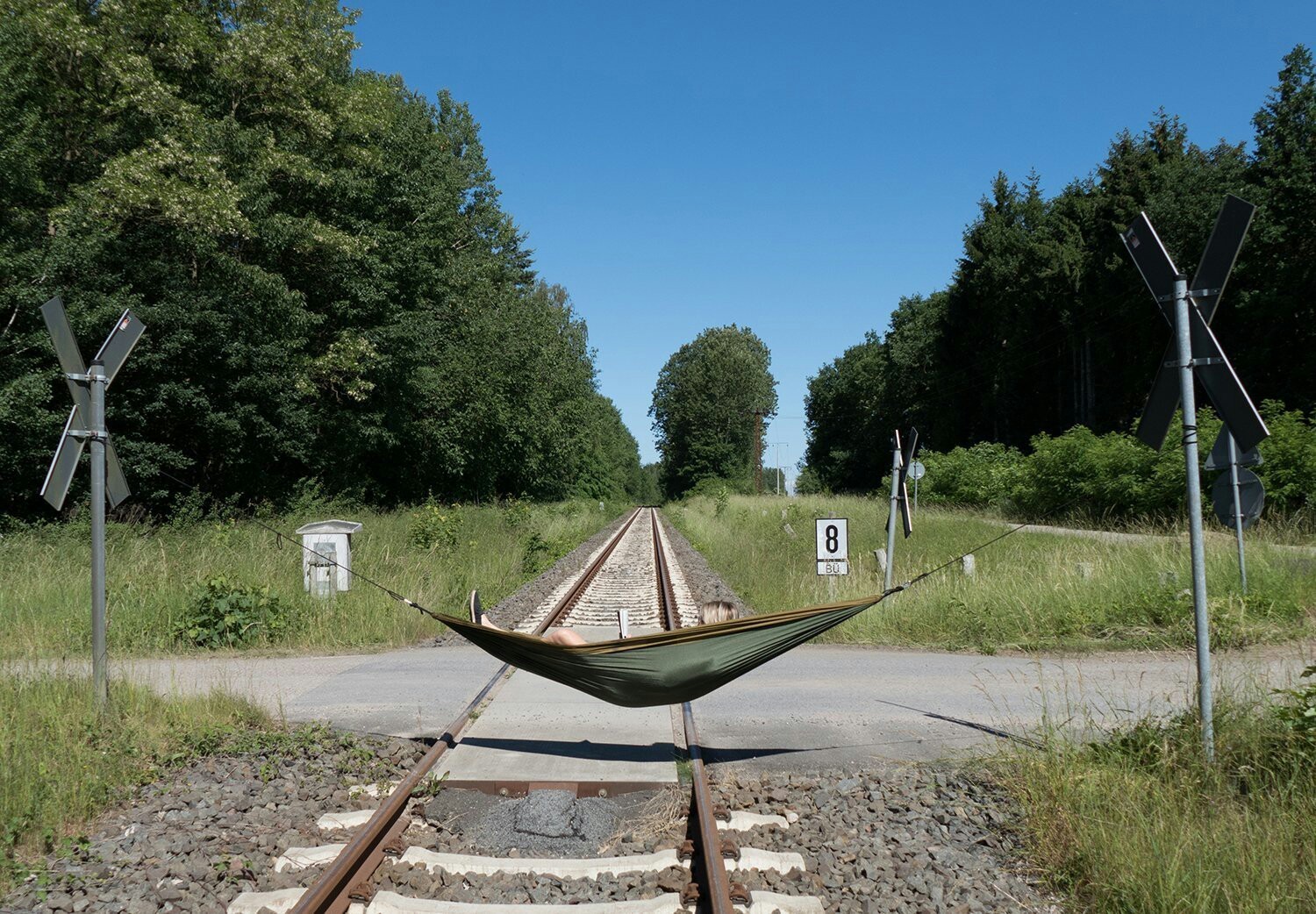 Hmm... Reasonable. - Railway, Hammock