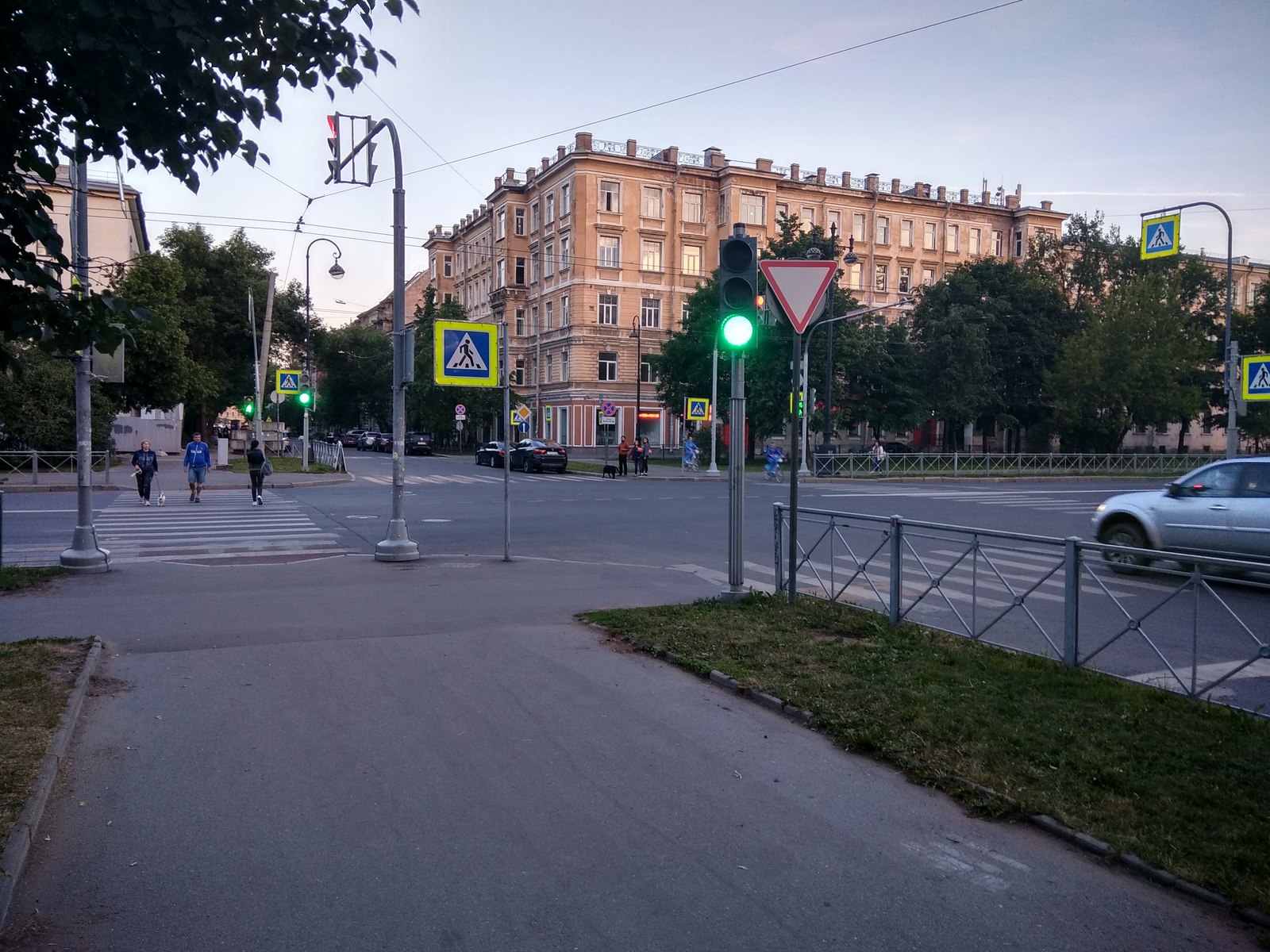 Where does it shine? - My, Traffic lights, A life, Saint Petersburg, Russia, Loneliness, Longpost