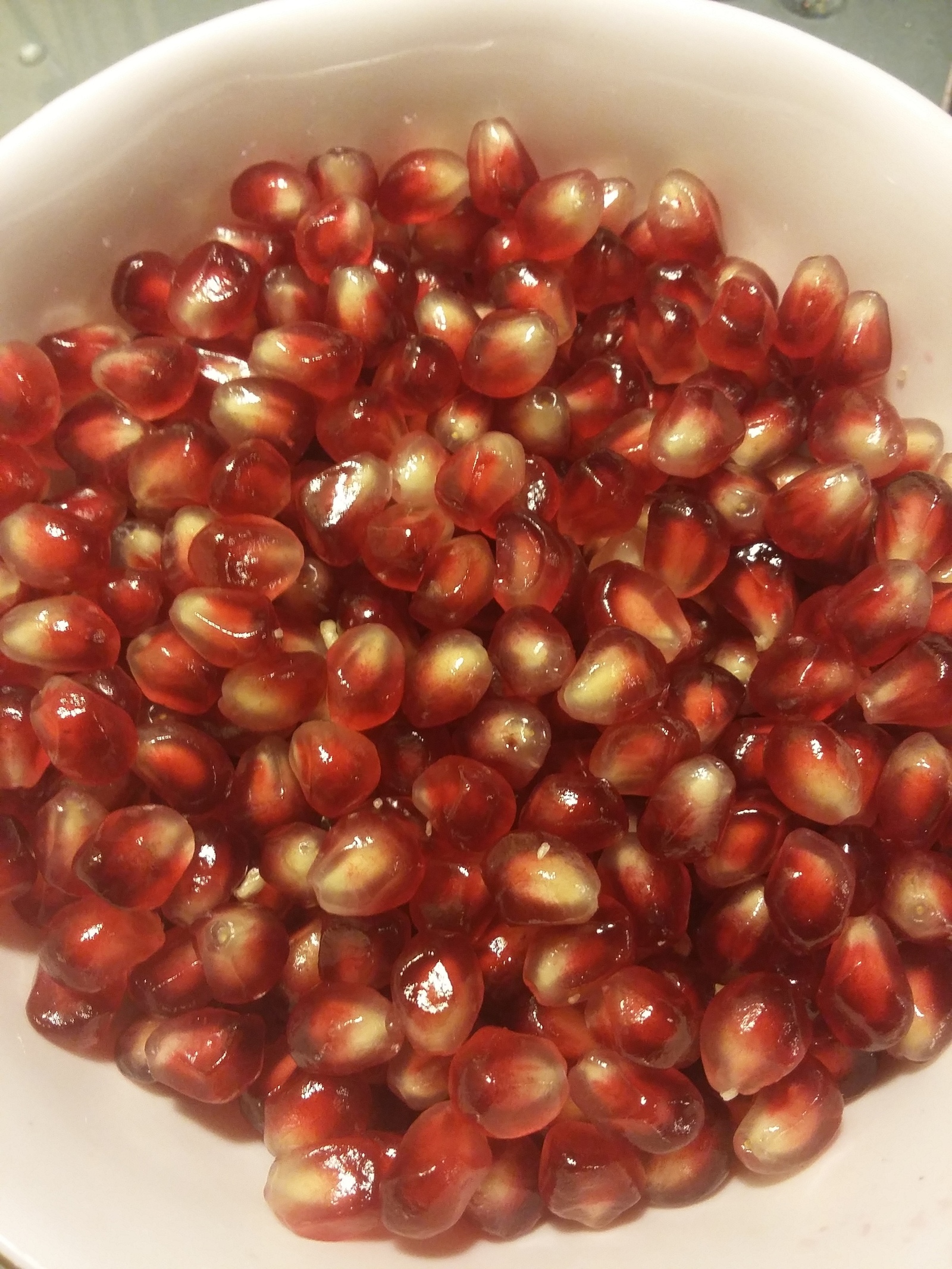 How to peel a pomegranate without getting dirty - My, Grenades, Life hack, Cleaning, Longpost, Hand grenade