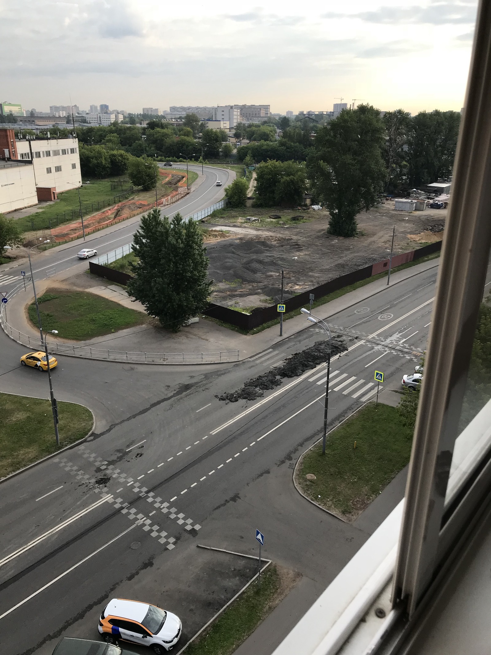 Unloading of concrete at the Okskaya... - My, , Concrete mixer