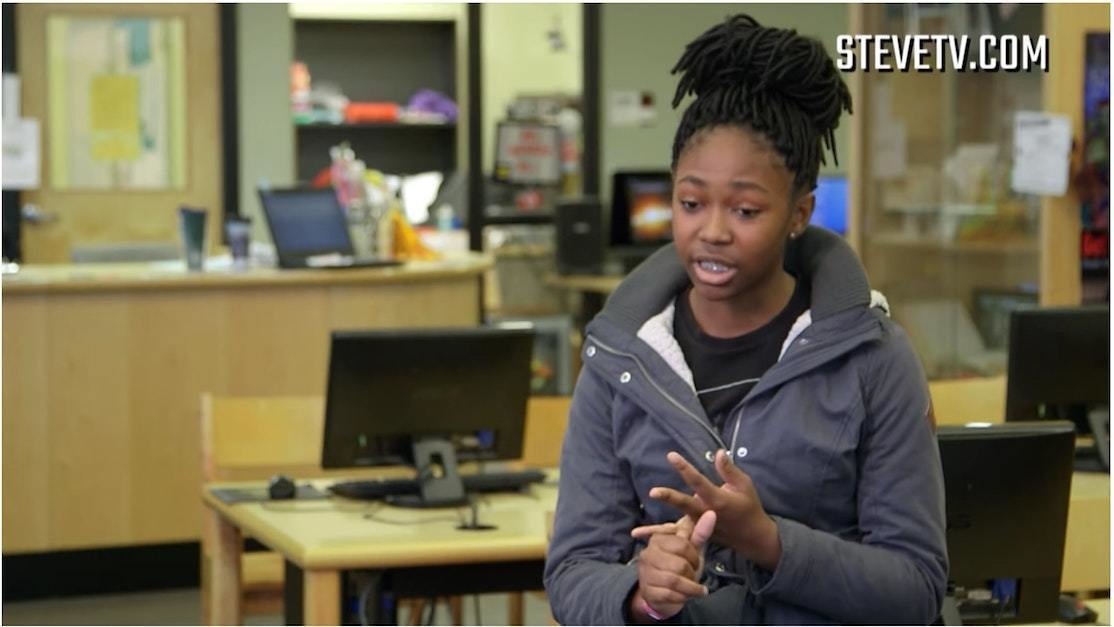 The school cleaning lady took the kids to her room for an unknown reason, but after finding out the reason, I want to hug her - USA, School, Cleaning woman, Video, Longpost, Charity, Homeless, Homeless people