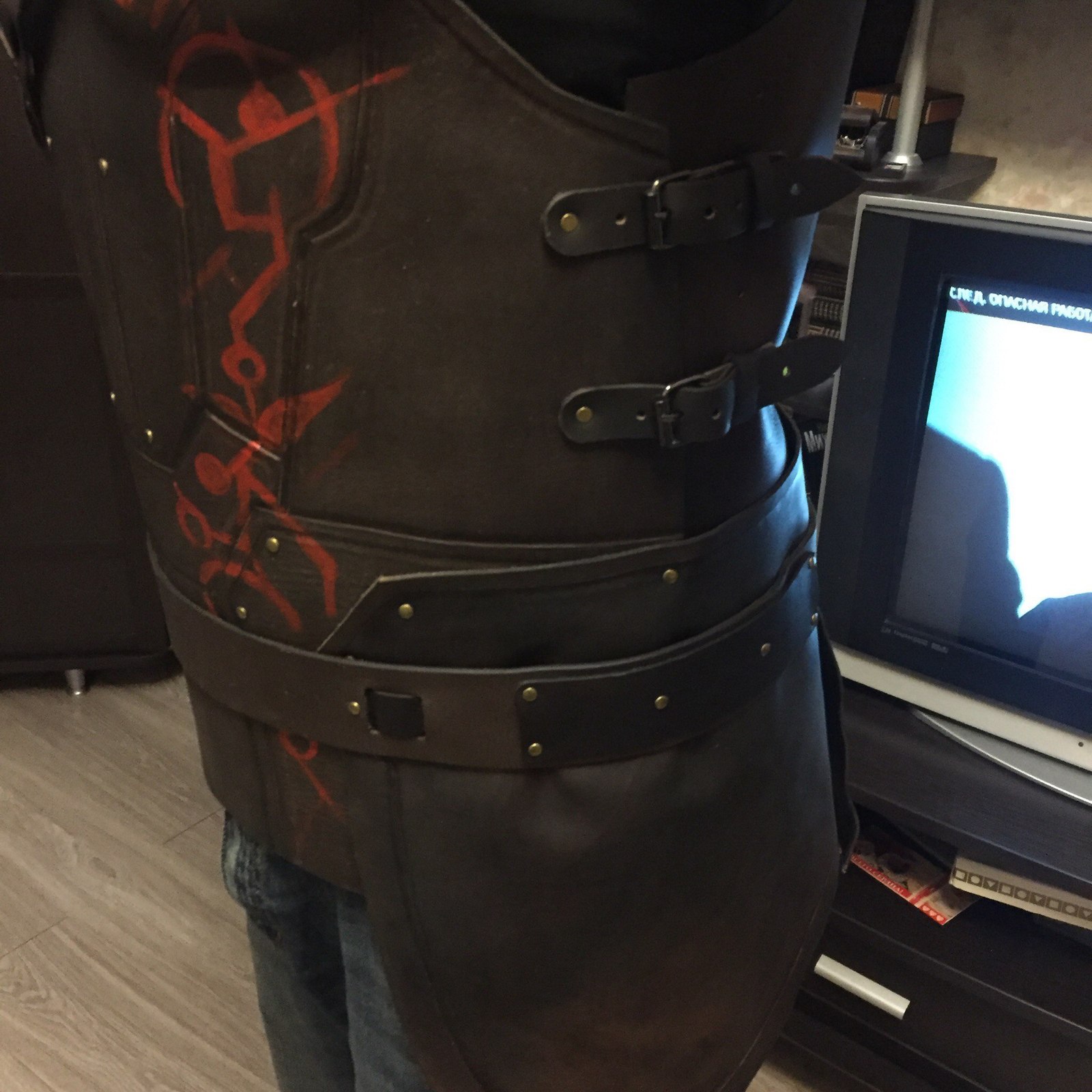 The process of creating a Thor costume from Thor: Ragnerok (Part 3) - My, Cosplay, Starcon, Craft, Needlework with process, Leather, Thor, Marvel, Inprogress, Video, Longpost