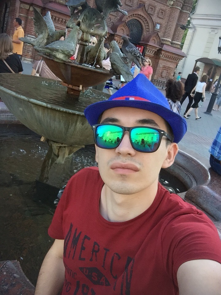 I dressed up as a Frenchman to pick up girls. - 2018 FIFA World Cup, Acquaintance, Cheerleaders, Иностранцы, French people, Soccer World Cup, Football, Longpost