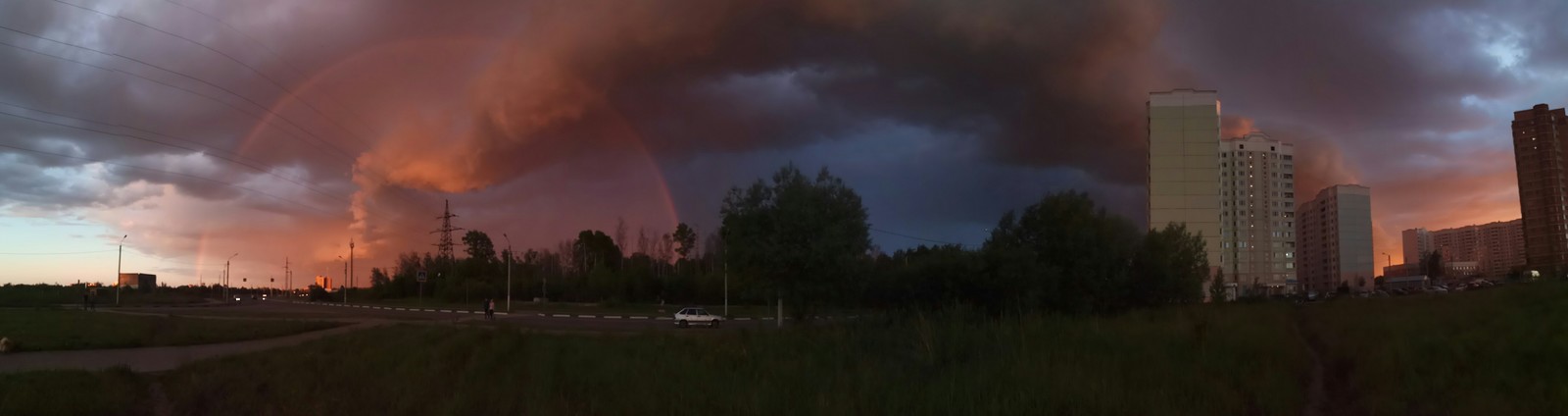 Yesterday's sunset before the rain, Tver - Tver, The clouds, Sunset, Rainbow